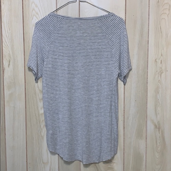 American Eagle Soft & Sexy Top - Picture 3 of 5